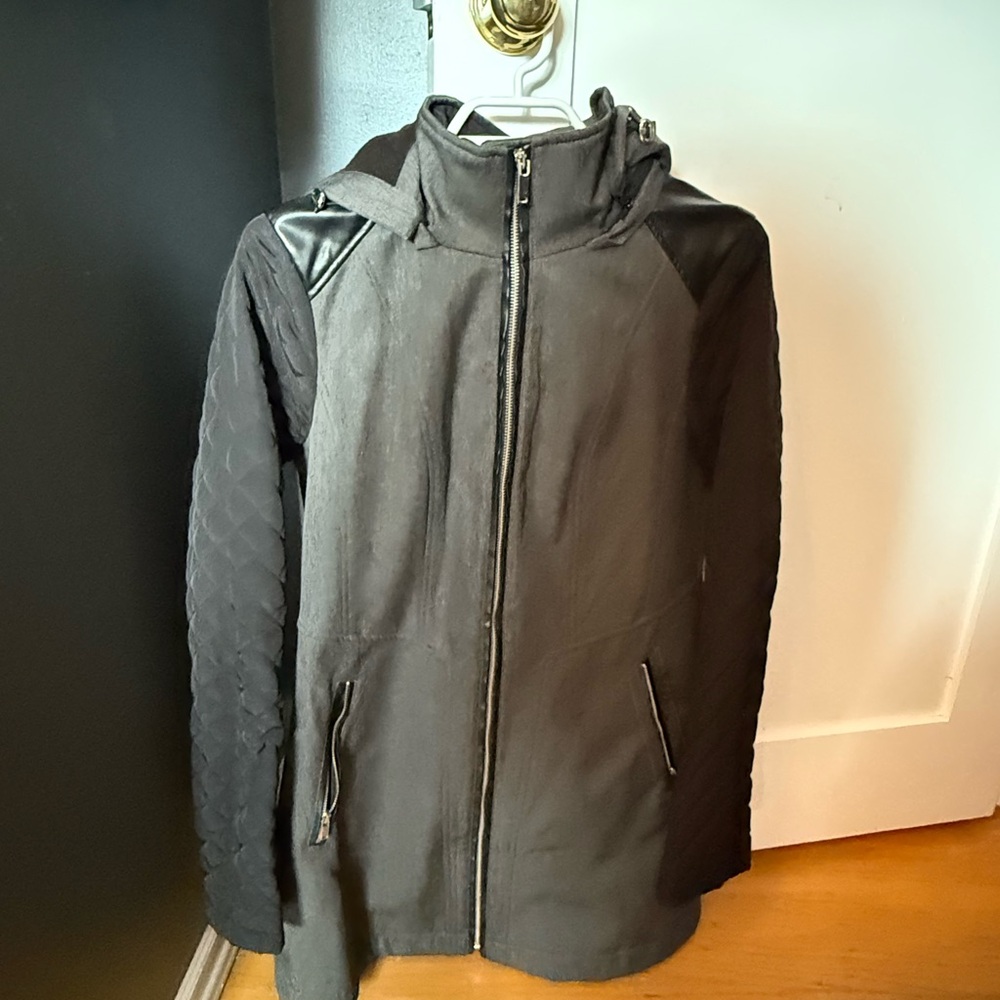 Kismet ladies Black Lightweight Jacket